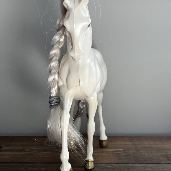 Vintage Gypsy Magic Horse The Hunchback of Notre Dame Disney & Esmeralda Barbie - Picture 16 of 16